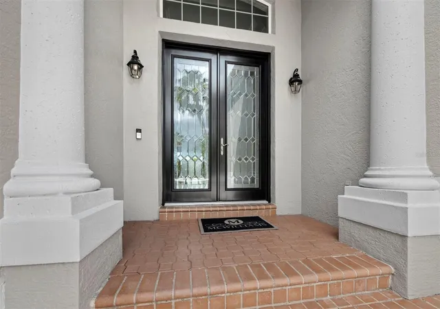Photo 1 of Single family home for sale at 3578 Fair Oaks Way, Longboat Key, FL 34228 | MLS# A4705030 | Listing updated on 2026-10-04