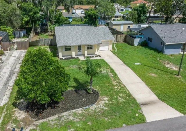 Photo 2 of Single family home for sale at 5346 Harbinger Rd, Spring Hill, FL 34608 | MLS# OM731660 | Listing updated on 2026-09-15