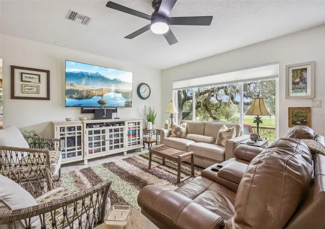 Photo 3 of Single family home for sale at 1476 Spring Lake Rd, Fruitland Park, FL 34731 | MLS# G5117362 | Listing updated on 2026-09-08