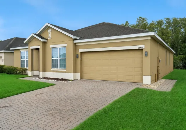 Photo 2 of Single family home for sale at 3540 Saxony Ln, Saint Cloud, FL 34772 | MLS# O6439111 | Listing updated on 2026-09-04