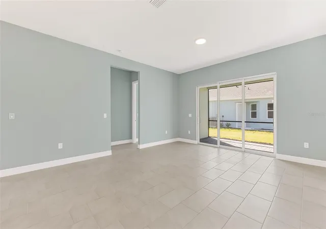 Photo 3 of House for sale at 24305 Westgate Blvd, Punta Gorda, FL 33980 | MLS# R4911925 | Listing updated on 2026-10-28