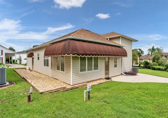 Photo 3 of Single family home for sale at 1239 Motorcoach Dr, Polk City, FL 33868 | MLS# L4964823 | Listing updated on 2026-09-06