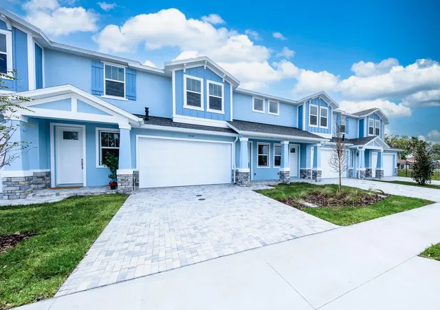 Photo 3 of Townhouse for sale at 2544 Mario Way, Clearwater, FL 33761 | MLS# TB8545501 | Listing updated on 2026-09-04