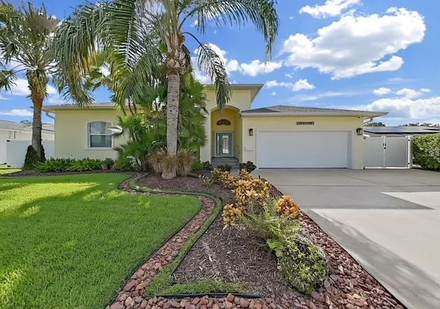 Single family home for sale at 5819 Imperial Key, TAMPA, FL 33615 | MLS# TB8545503