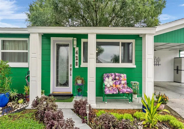 Photo 1 of Single family home for sale at 428 Fitzgerald Rd, Lakeland, FL 33813 | MLS# L4964825 | Listing updated on 2026-10-03