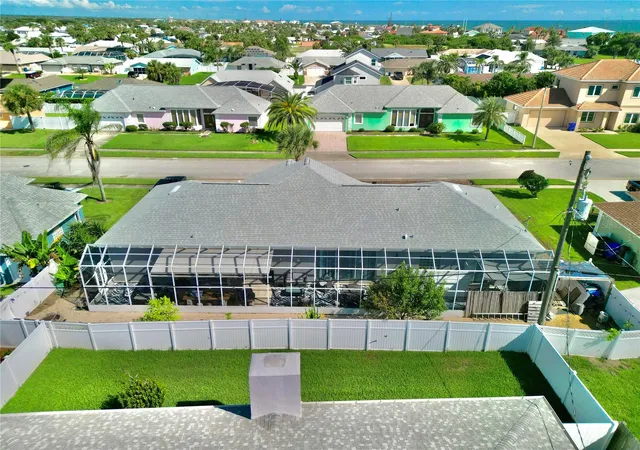 Photo 4 of Single family home for sale at 118 Peninsula Winds Dr, Ormond Beach, FL 32176 | MLS# FC321222 | Listing updated on 2026-09-13