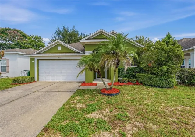 Photo 1 of Single family home for sale at 1268 Salisbury Dr, Winter Haven, FL 33881 | MLS# P4939775 | Listing updated on 2026-09-05