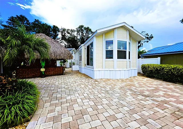 Photo 1 of Manufactured home for sale at 20300 Leonard Lot 33, Lutz, FL 33558 | MLS# W7889205 | Listing updated on 2026-09-22
