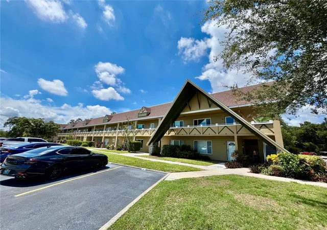 Photo 1 of Condo for sale at 2000 World Pkwy Blvd #7, Clearwater, FL 33763 | MLS# TB8545541 | Listing updated on 2026-09-23