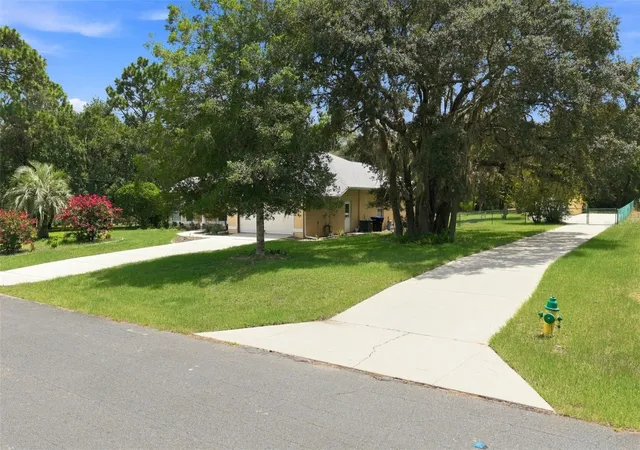 Photo 3 of Single family home for sale at 2168 W Begonia Dr, Beverly Hills, FL 34465 | MLS# OM731682 | Listing updated on 2026-10-03