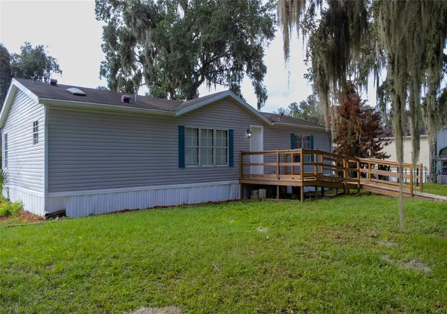 Photo 17 of Manufactured home for sale at 4706 Myrtle View Dr S, MULBERRY, FL 33860 | MLS# TB8545546 | Listing updated on 2026-10-06