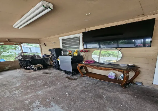 Photo 12 of Single family home for sale at 1410 E Annie St, TAMPA, FL 33612 | MLS# TB8545556 | Listing updated on 2026-10-07