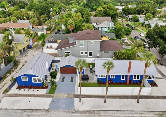 Photo 2 of Single family home for sale at 2363 4th Avenue N, Saint Petersburg, FL 33713 | MLS# A4705068 | Listing updated on 2026-09-06