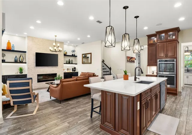 Photo 4 of Single family home for sale at 16924 Tradewind Point, Winter Garden, FL 34787 | MLS# O6439183 | Listing updated on 2026-10-10
