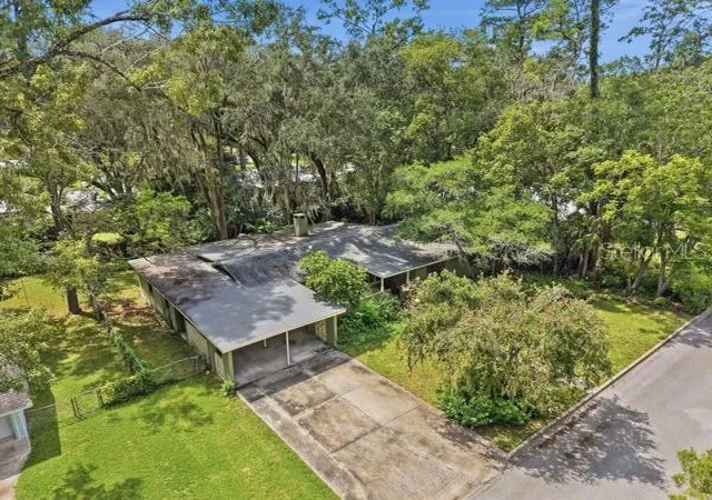 Photo 2 of Single family home for sale at 3515 Nw 7th Place, Gainesville, FL 32607 | MLS# GC543251 | Listing updated on 2026-09-17