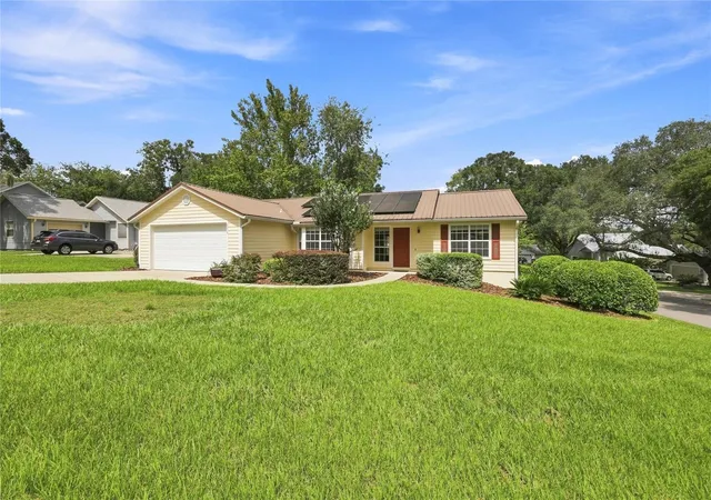 Photo 1 of Sale Pending at 8516 Nw 35th Lane, Gainesville, FL 32606 | MLS# GC543252 | Listing updated on 2026-09-13