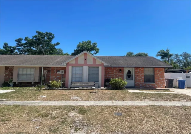 Single family home for sale at 8524 Catalina Dr, TAMPA, FL 33615 | MLS# TB8545578