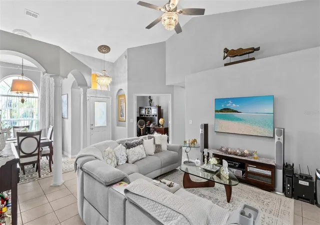 Photo 4 of Single family home for sale at 2690 Bond St, Clermont, FL 34711 | MLS# S5156935 | Listing updated on 2026-09-06
