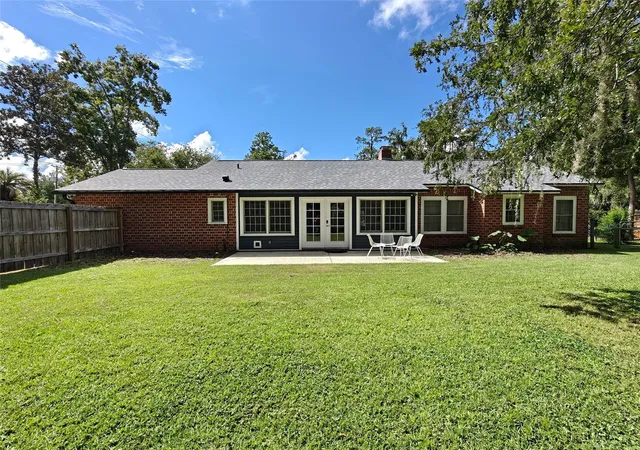 Photo 4 of Single family home for sale at 1326 NW 10th Avenue, Gainesville, FL 32605 | MLS# GC543254 | Listing updated on 2026-09-05