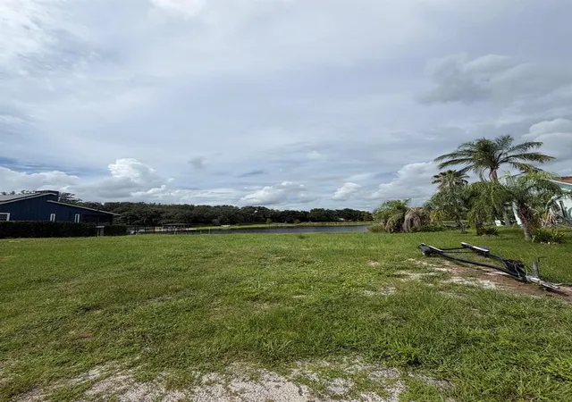 Photo 3 of Land for sale at Edgewood Ranch Rd, Orlando, FL 32835 | MLS# S5156937 | Listing updated on 2026-09-13