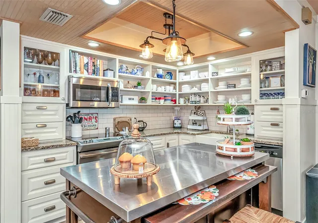 Listing Photo 5 - Condo for sale in building located at 5220 Brittany Dr S, St. Petersburg, FL 33715 - Unit #201