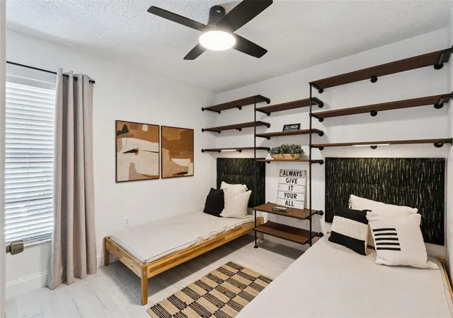 Photo 2 of Single family home for sale at 2912 Prince Oak Ct, Saint Cloud, FL 34769 | MLS# O6439207 | Listing updated on 2026-09-25