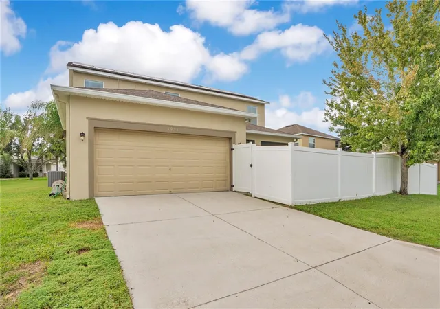 Photo 2 of Single family home for sale at 1976 Ruckman Pl, Apopka, FL 32703 | MLS# O6439208 | Listing updated on 2026-09-05