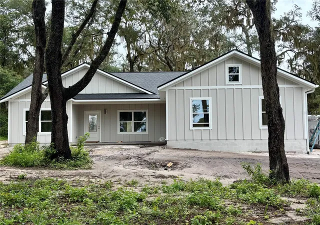 Photo 2 of Single family home for sale at 377 Se 4th Avenue, Melrose, FL 32666 | MLS# GC543255 | Listing updated on 2026-09-05