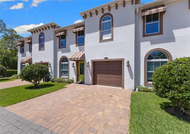 Photo 3 of House for sale at 8702-8708 Kenyon View Ct, Tampa, FL 33614 | MLS# TB8545598 | Listing updated on 2026-10-06