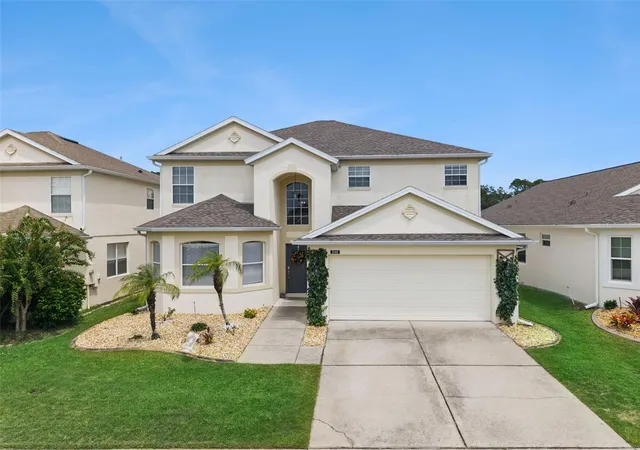 Photo 1 of Single family home for sale at 240 Higher Combe Dr, Davenport, FL 33897 | MLS# S5156941 | Listing updated on 2026-10-02