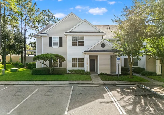 Photo 1 of Condo for sale at 431 Southern Pecan Cir #101, Winter Garden, FL 34787 | MLS# O6439215 | Listing updated on 2026-10-07