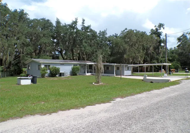 Photo 2 of Manufactured home for sale at 1991 Se 170th Avenue Rd, Silver Springs, FL 34488 | MLS# OM731696 | Listing updated on 2026-09-05