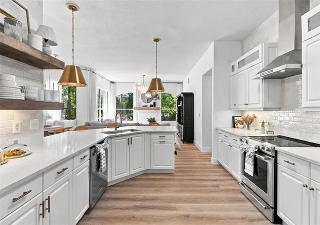 Photo 3 of Single family home for sale at 92 Wellstone Dr, Palm Coast, FL 32164 | MLS# FC321226 | Listing updated on 2026-10-05