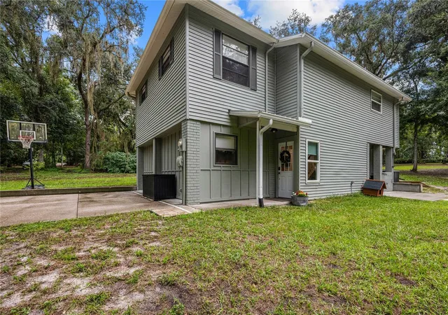 Photo 2 of Single family home for sale at 24142 Tamber Rd, Brooksville, FL 34602 | MLS# TB8545618 | Listing updated on 2026-10-08