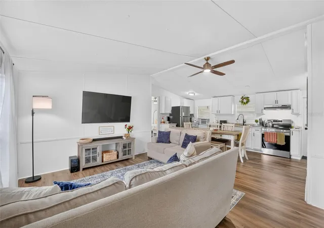 Photo 3 of Manufactured home for sale at 4030 Rolling Hills Ct W, Lake Wales, FL 33898 | MLS# O6439229 | Listing updated on 2026-10-02
