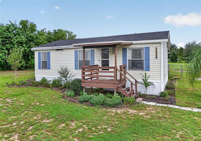 Photo 2 of Manufactured home for sale at 4030 Rolling Hills Ct W, Lake Wales, FL 33898 | MLS# O6439229 | Listing updated on 2026-10-02