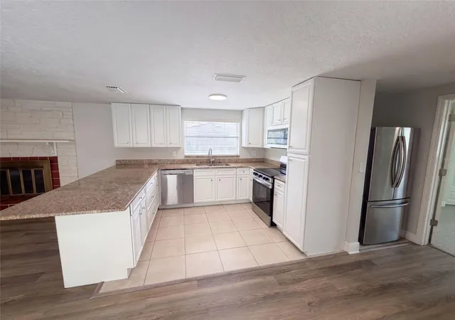 Photo 4 of Single family home for sale at 5324 Reef Dr, New Port Richey, FL 34652 | MLS# O6439236 | Listing updated on 2026-09-20