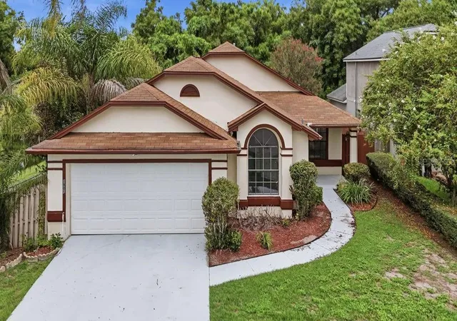 Photo 2 of Single family home for sale at 1901 Piedmont Park Blvd, Apopka, FL 32703 | MLS# O6439237 | Listing updated on 2026-09-06