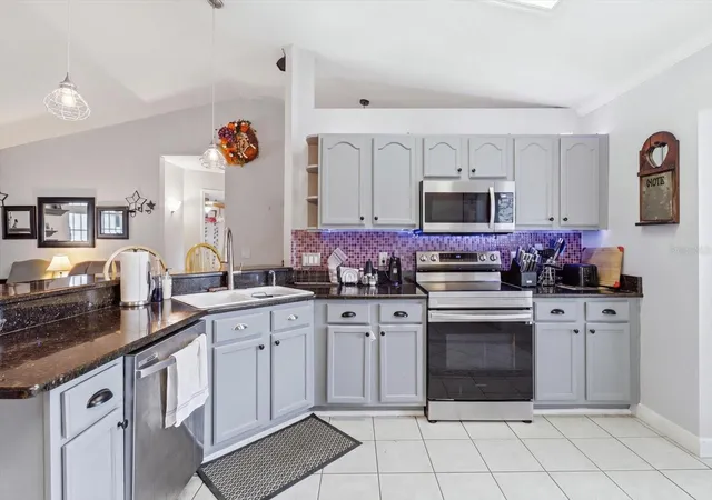 Photo 3 of Sale Pending at 13525 Sw 43rd Circle, Ocala, FL 34473 | MLS# OM731700 | Listing updated on 2026-10-06