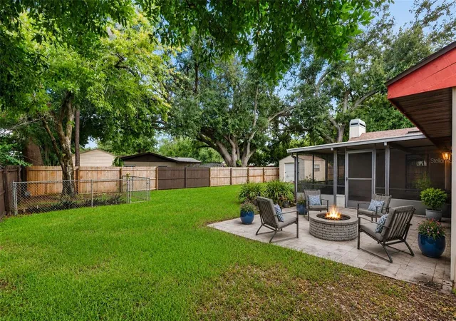 Photo 2 of Single family home for sale at 216 Shore Loop, Winter Haven, FL 33884 | MLS# P4939778 | Listing updated on 2026-10-04
