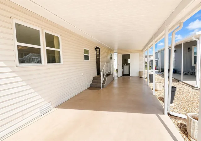 Photo 2 of Manufactured home for sale at 6620 Connecticut St, Bradenton, FL 34207 | MLS# A4705095 | Listing updated on 2026-09-04