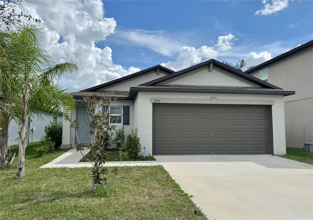 Photo 1 of Single family home for sale at 1755 Yellow Trl, Lakeland, FL 33801 | MLS# L4964838 | Listing updated on 2026-09-14