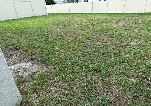 Photo 14 of Single family home for sale at 1755 Yellow Trl, Lakeland, FL 33801 | MLS# L4964838 | Listing updated on 2026-09-14