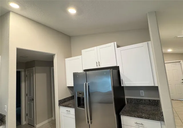 Photo 3 of Single family home for sale at 1755 Yellow Trl, Lakeland, FL 33801 | MLS# L4964838 | Listing updated on 2026-10-24