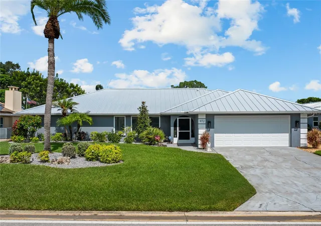 Photo 2 of Single family home for sale at 972 E Gondola Dr, Venice, FL 34293 | MLS# N6145616 | Listing updated on 2026-09-06