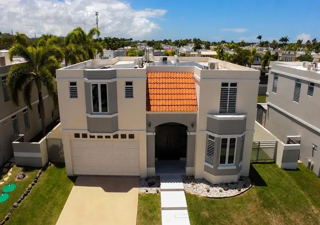 Photo 2 of Single family home for sale at 695 Mar Del Norte Paseo Los Corales Ii, Dorado, PR 00646 | MLS# PR9123954 | Listing updated on 2026-09-05