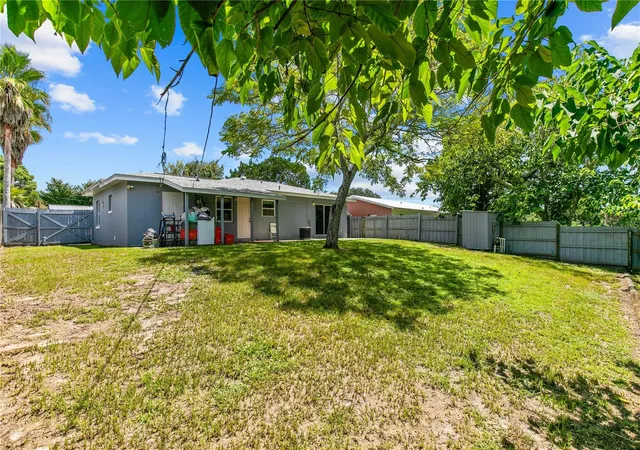 Photo 16 of Single family home for sale at 930 Alford St, Titusville, FL 32796 | MLS# O6439250 | Listing updated on 2026-09-04