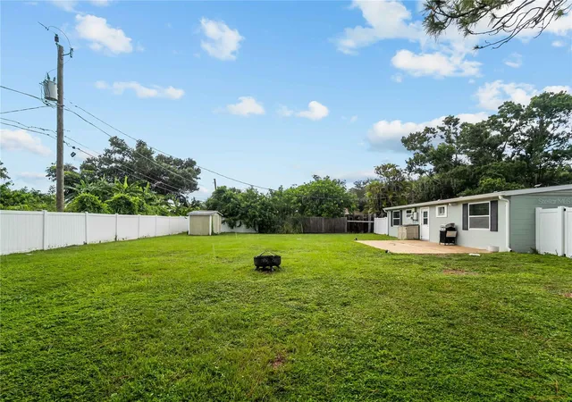 Photo 24 of Single family home for sale at 565 Elliot St, Englewood, FL 34223 | MLS# N6145617 | Listing updated on 2026-09-06