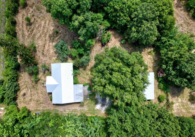 Photo 2 of Single family home for sale at 4802 E La Flam Rd, Avon Park, FL 33825 | MLS# L4964843 | Listing updated on 2026-10-09