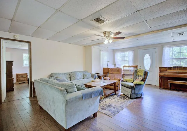 Photo 3 of Single family home for sale at 4802 E La Flam Rd, Avon Park, FL 33825 | MLS# L4964843 | Listing updated on 2026-10-09